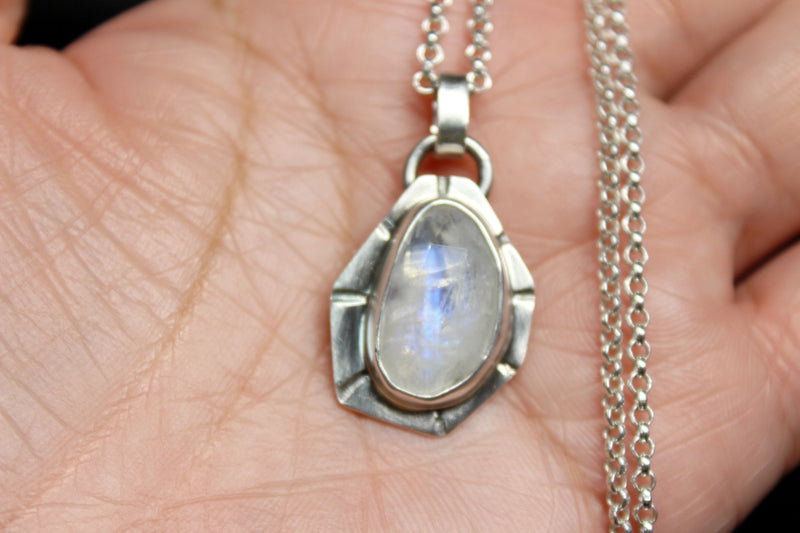 Geometric Rose Cut Rainbow Moonstone Sterling Silver Necklace | Gugma Jewelry