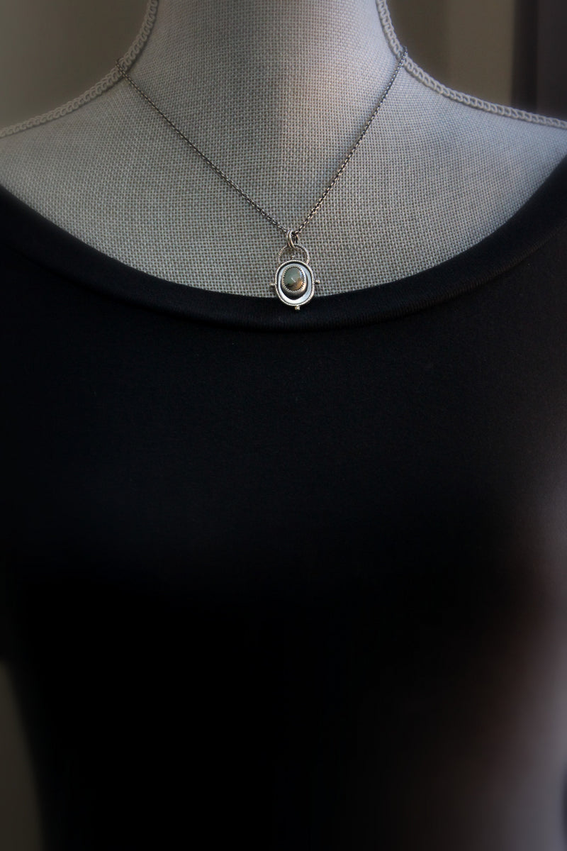 peruvian opal stardust necklace
