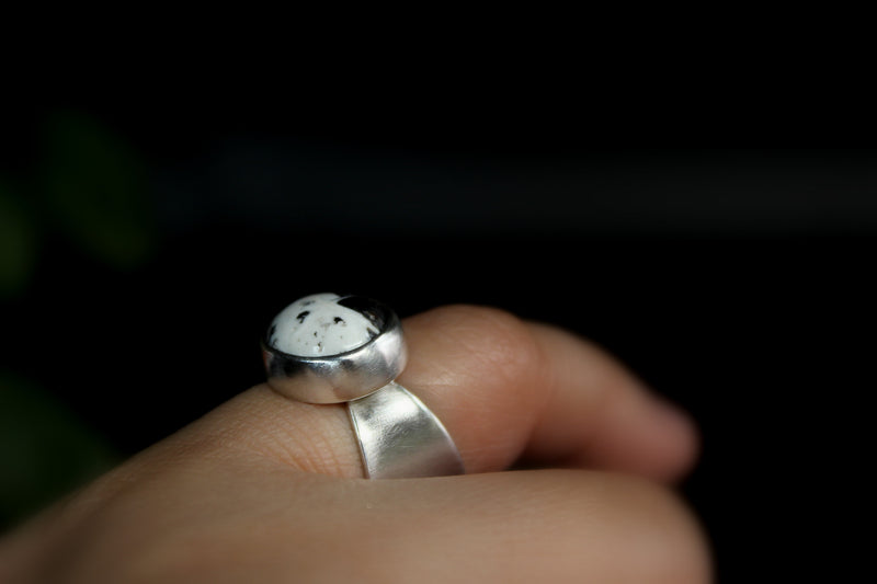 size 5.5 white buffalo heart ring - gugma jewelry