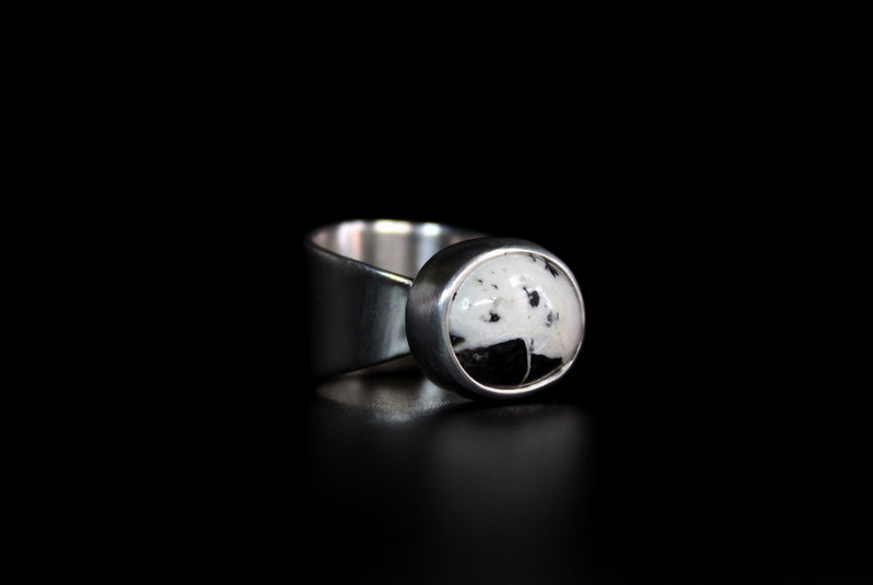 size 5.5 white buffalo heart ring - gugma jewelry